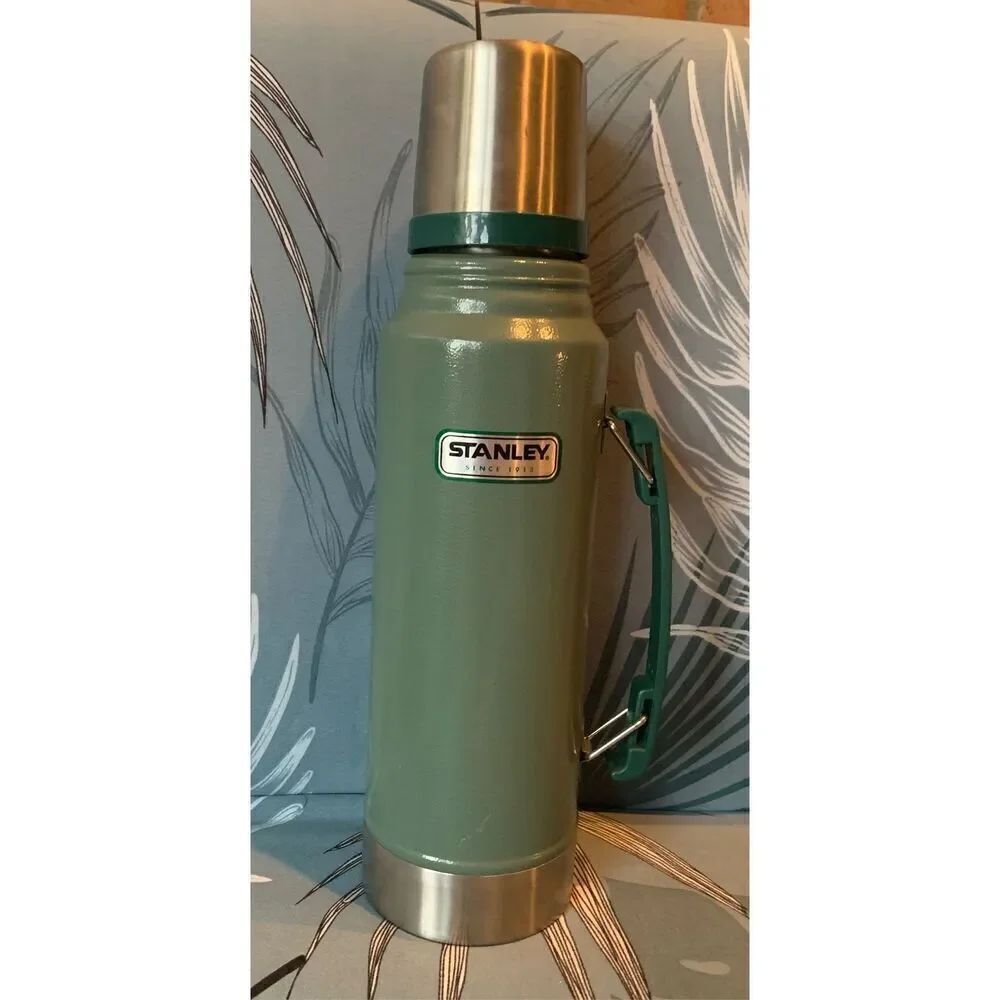 Stanley Special Edition Legendary Green Stainless Thermos 1.1 QT